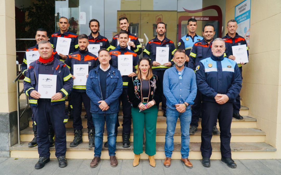 El Ayuntamiento entrega los diplomas del Curso Profesional de Drones a bomberos y Policía Local de Puerto del Rosario