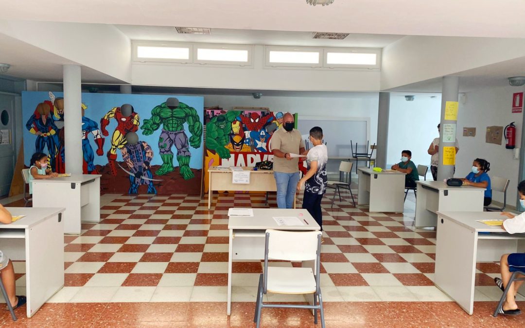 Los proyectos de ‘Apoyo Escolar’, ’Gimnasia y Mantenimiento’ y ‘Dinamización Sociocultural’ llegan a su fin tras dar servicio a más de 300 participantes