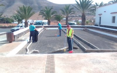 El Ayuntamiento de Puerto del Rosario despliega un dispositivo especial de limpieza y embellece los pueblos para sus fiestas patronales