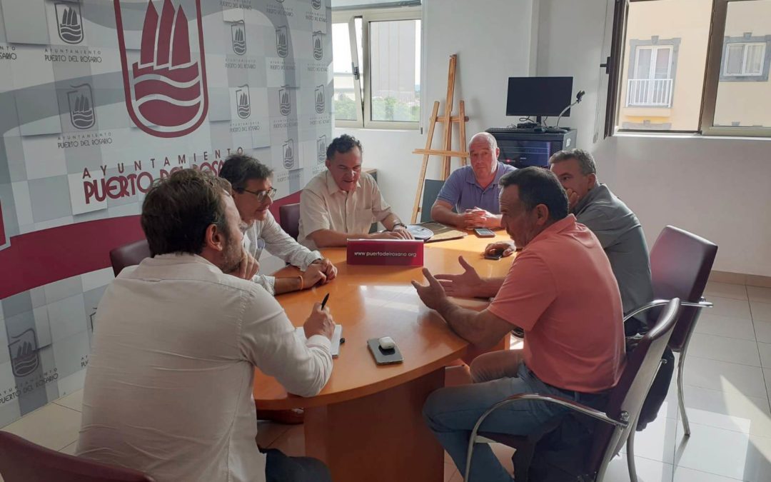 El concejal de Industria, Juan Manuel Verdugo, informa de los avances llevados a cabo en los polígonos del municipio