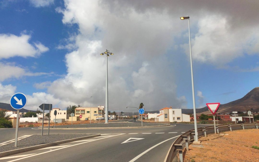 El Ayuntamiento exige al Cabildo la reparación inmediata de la avería en el alumbrado público la carretera general que discurre Tetir | Ayuntamiento de Puerto del Rosario Fuerteventura