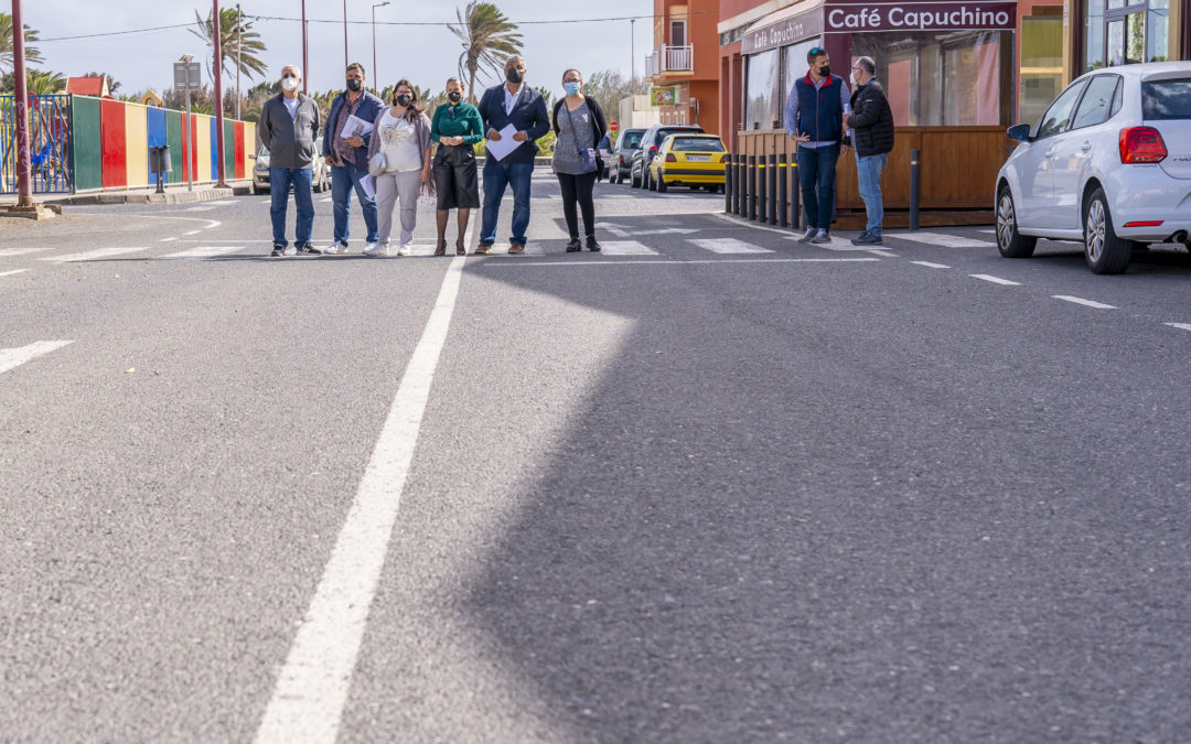 El Ayuntamiento inicia en El Matorral un Itinerario Peatonal Accesible para conectar la calle principal con el transporte público