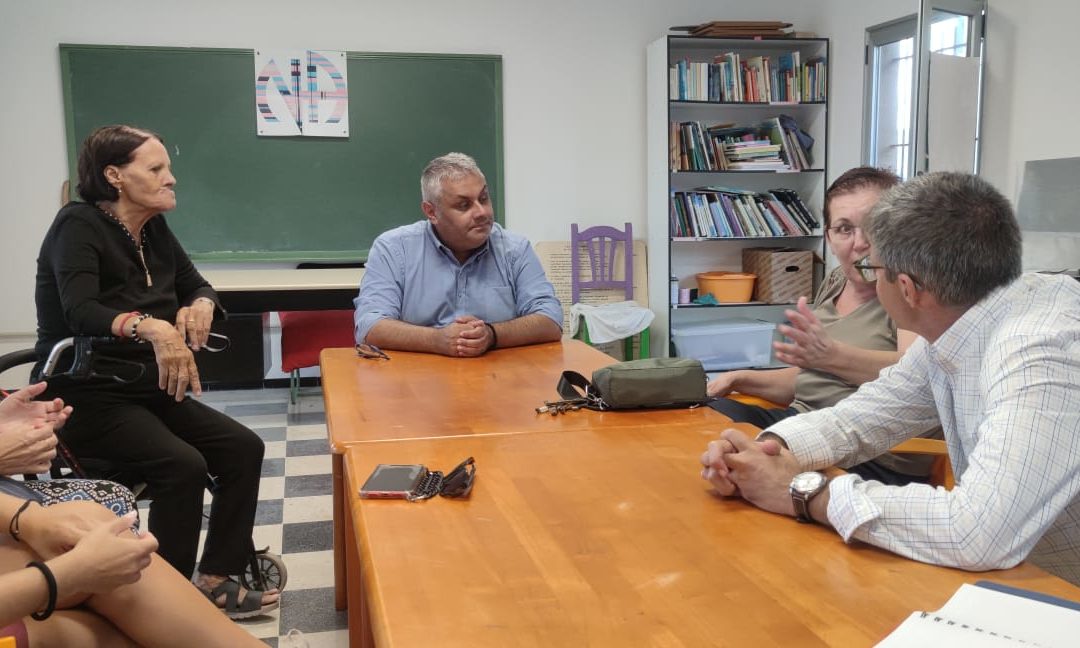 El Ayuntamiento realizará la reforma integral de la biblioteca de El Matorral